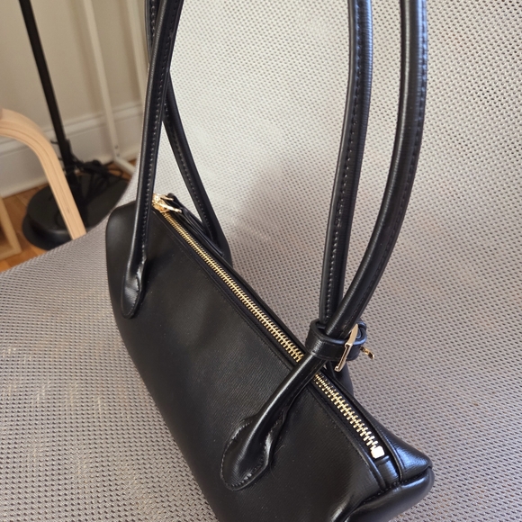 H&M Black Oblong Shoulder Bag - Picture 4 of 7